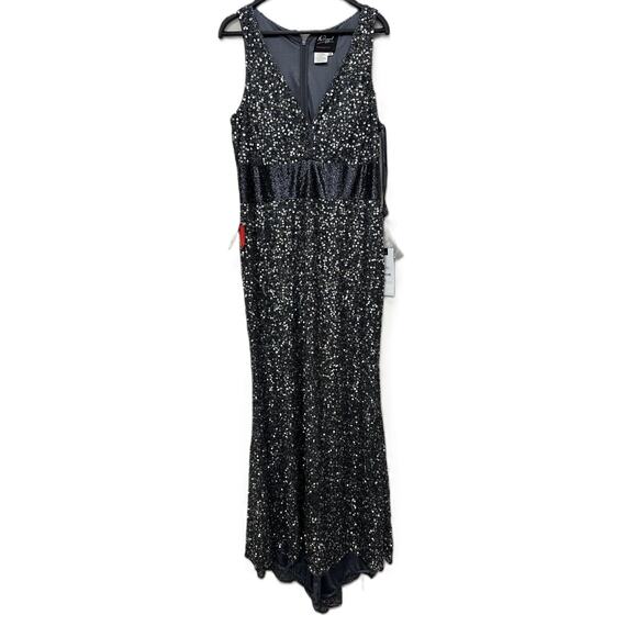 NWT Mac Duggal Gray Sequined Sleeveless V-neck Cocktail Dress Size 14 - Picture 1 of 16